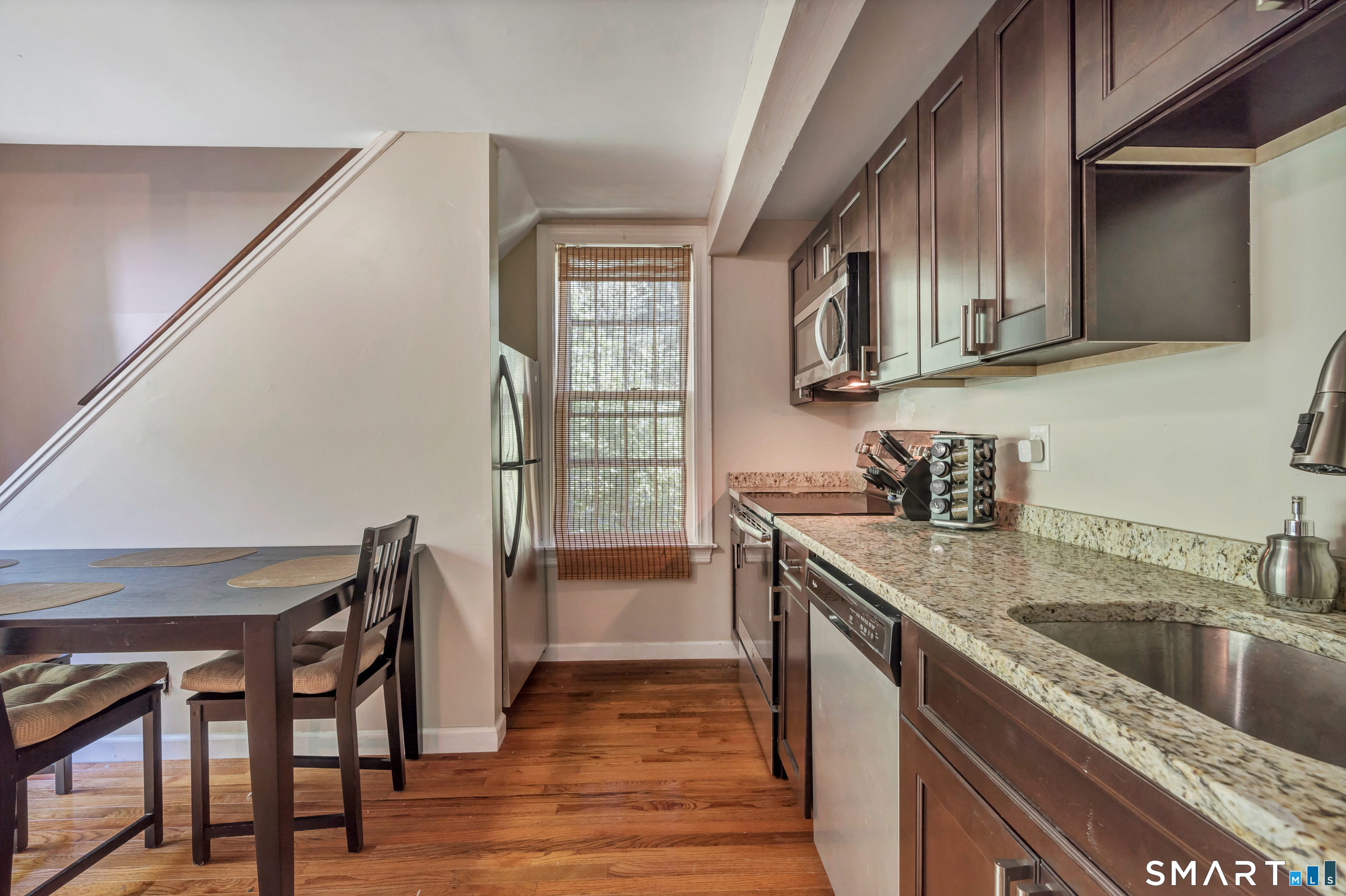 6 River Colony Guilford CT 06437