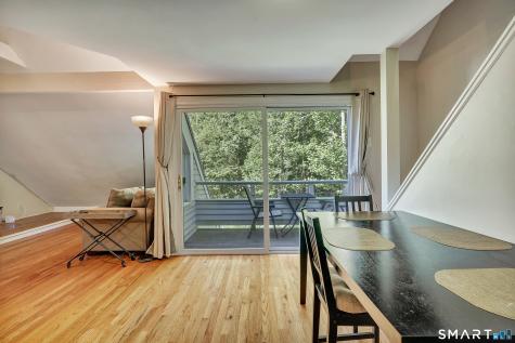 6 River Colony Guilford CT 06437
