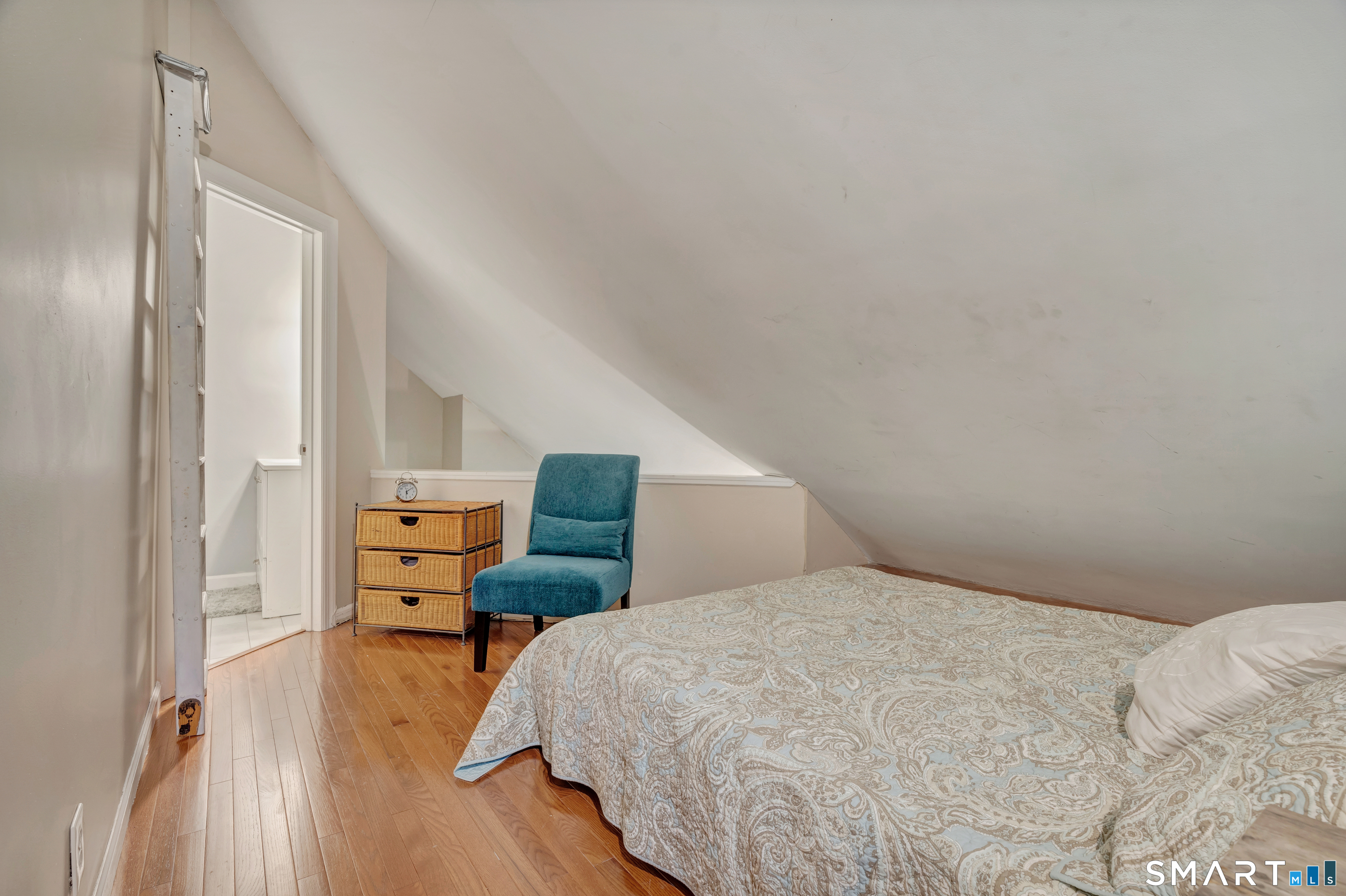6 River Colony Guilford CT 06437