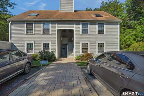 6 River Colony Guilford CT 06437