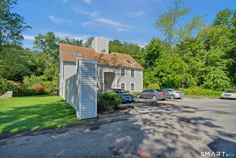 6 River Colony Guilford CT 06437