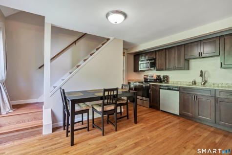 6 River Colony Guilford CT 06437