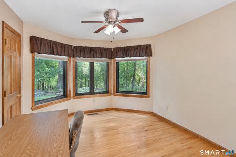 5 Fawn Crest Drive New Fairfield CT 06812