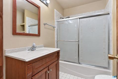 5 Fawn Crest Drive New Fairfield CT 06812