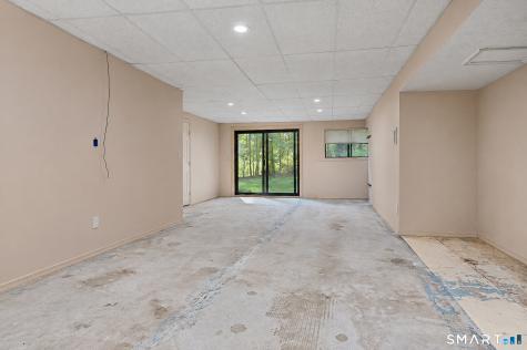 5 Fawn Crest Drive New Fairfield CT 06812