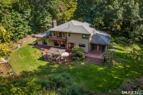 5 Fawn Crest Drive New Fairfield CT 06812
