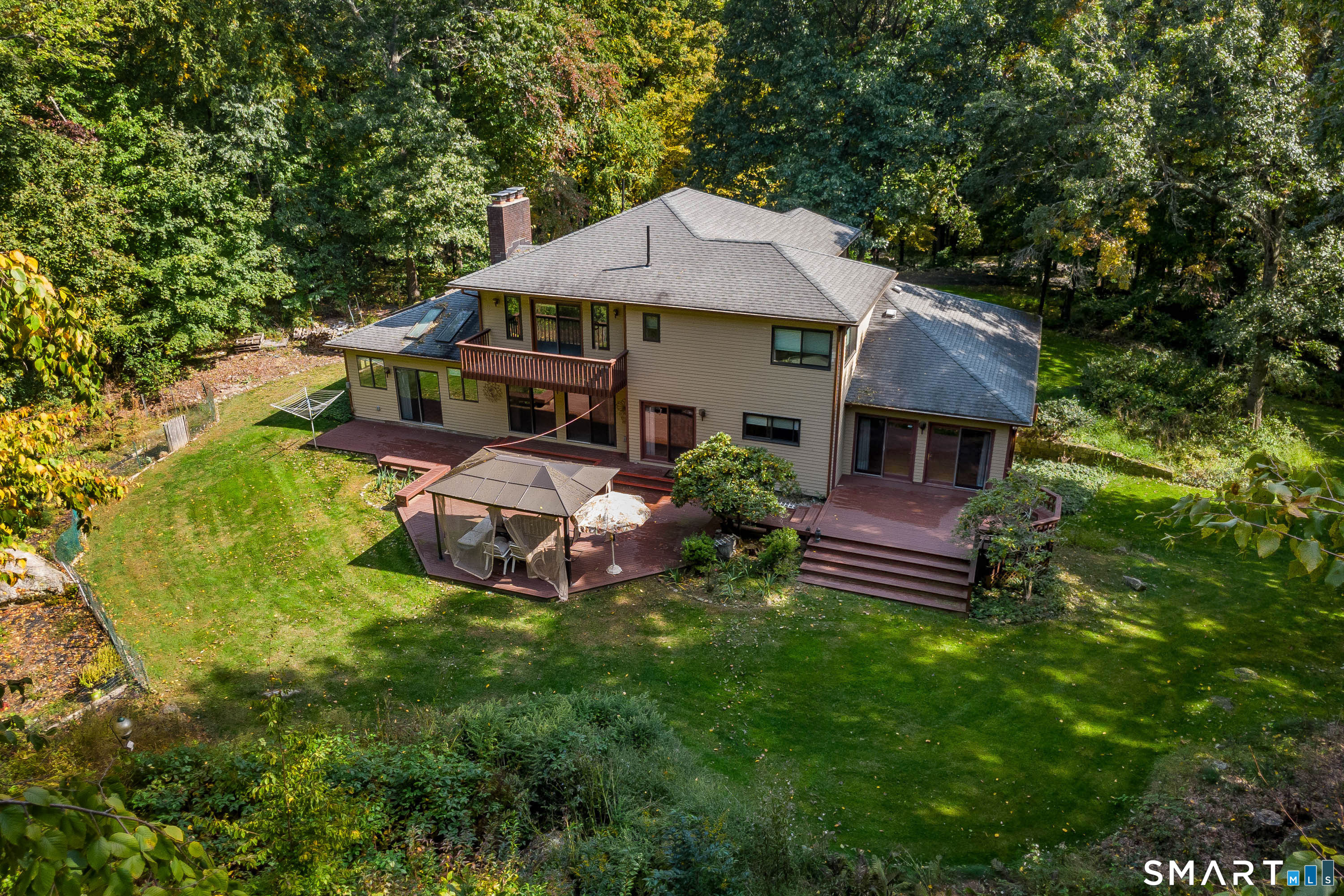 5 Fawn Crest Drive New Fairfield CT 06812