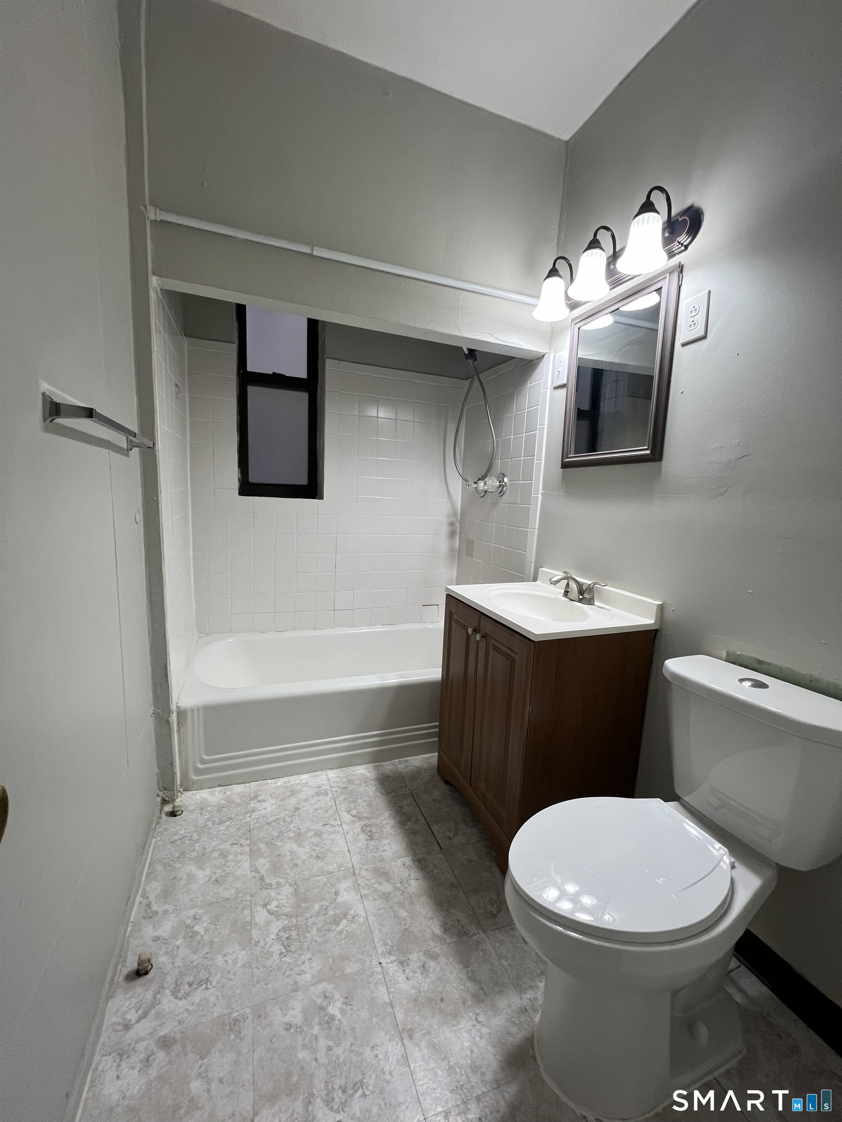 276 Collins Street Hartford CT 06105