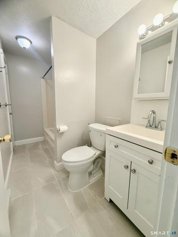 801 Pleasant Valley Condo Road South Windsor CT 06074