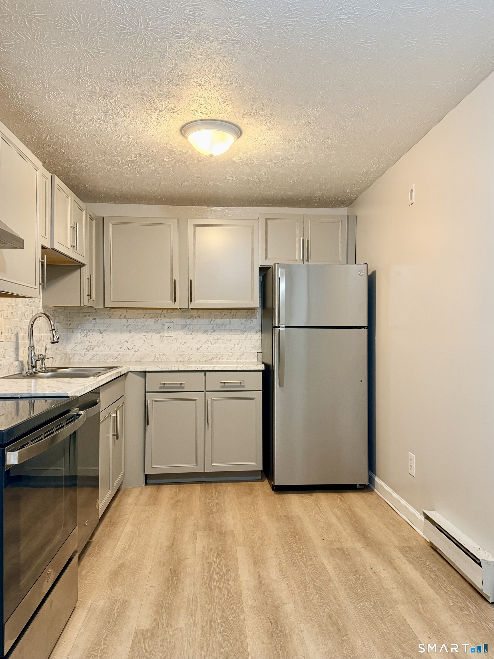801 Pleasant Valley Condo Road South Windsor CT 06074