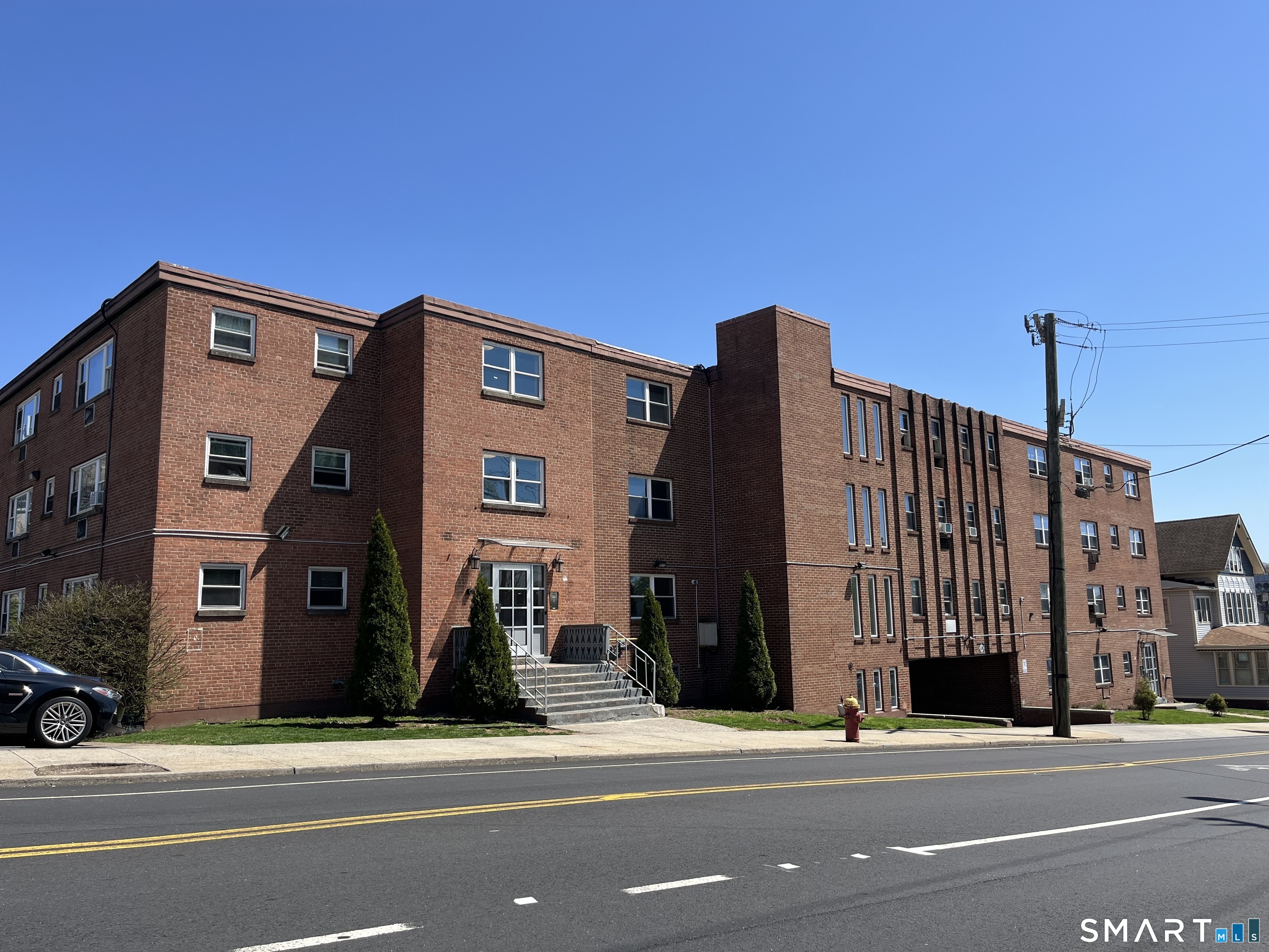 32 Cook Avenue Meriden CT 06451