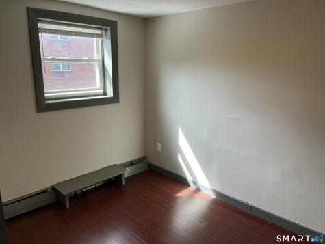 32 Cook Avenue Meriden CT 06451