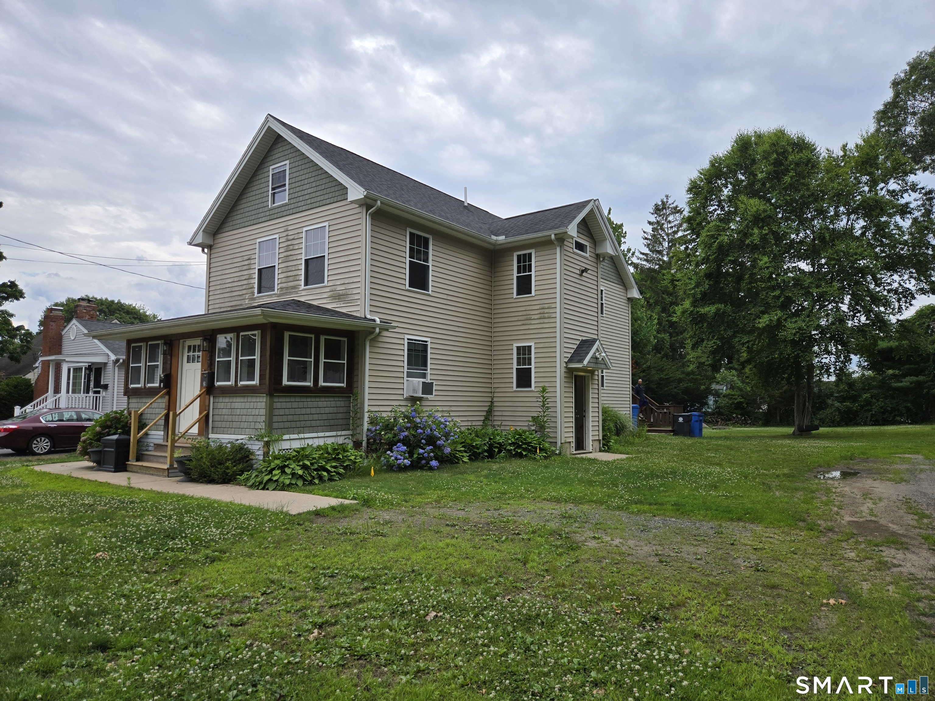 47 Mckinley Avenue Bristol CT 06010