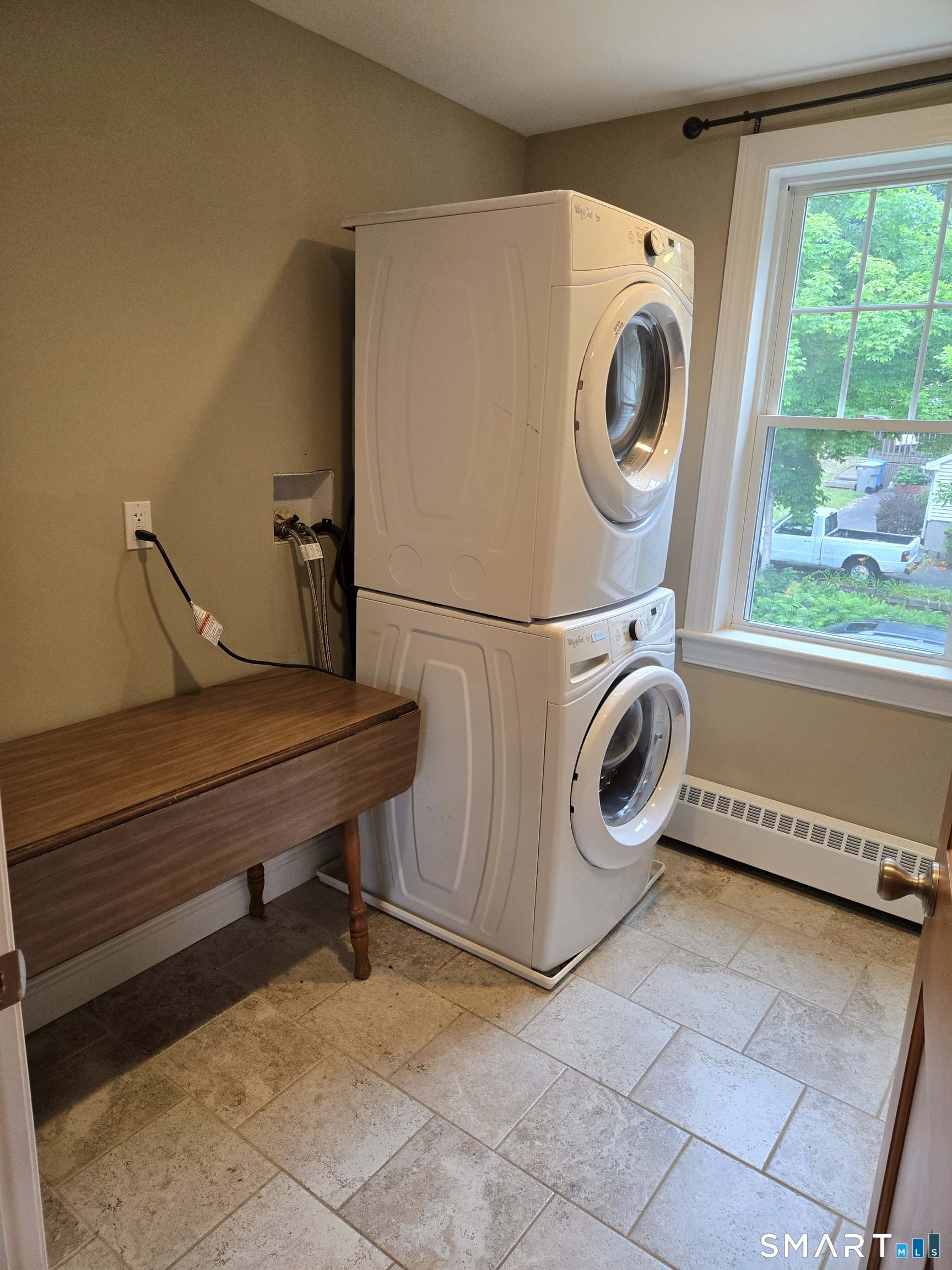 47 Mckinley Avenue Bristol CT 06010