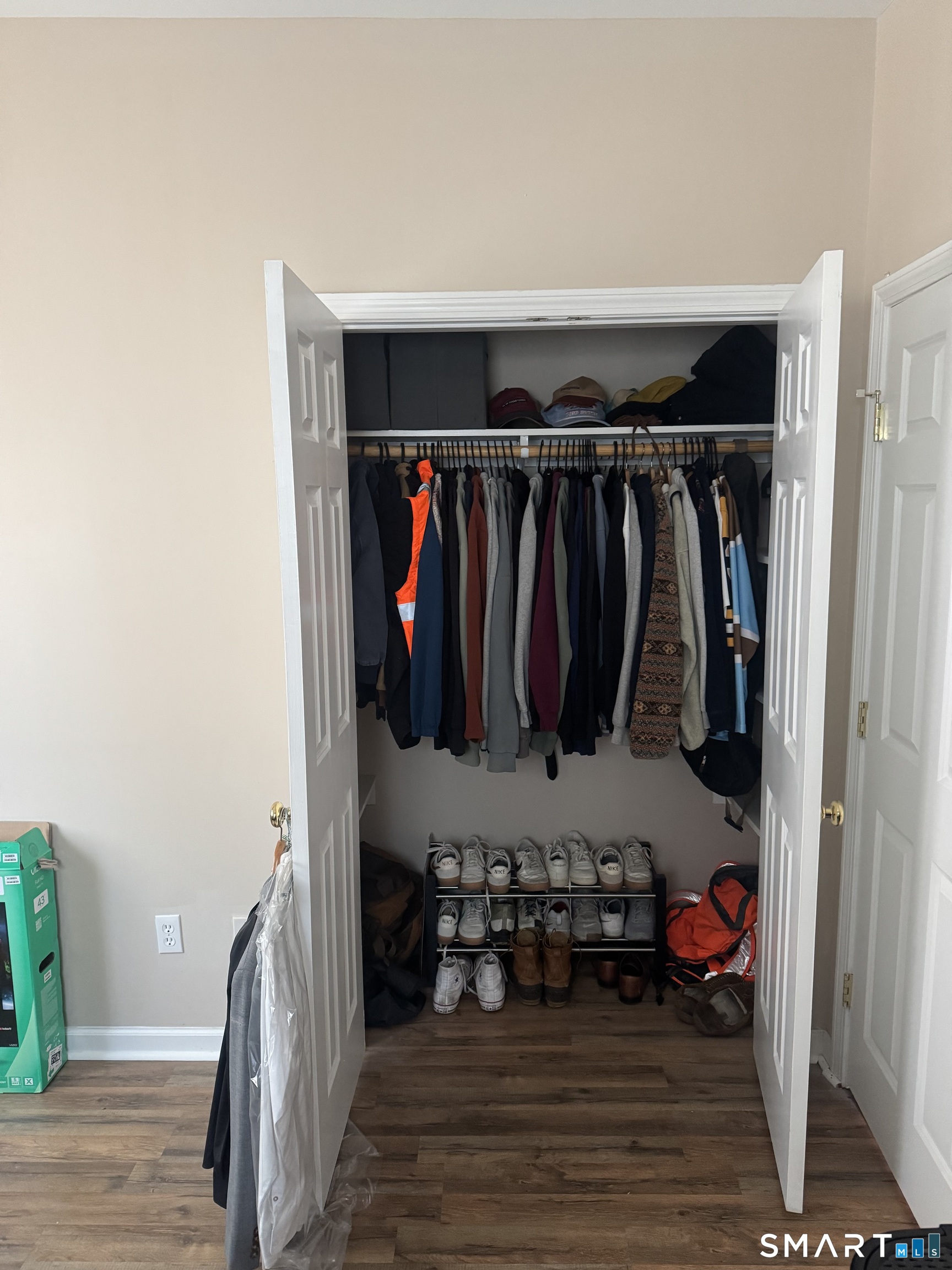 422 Main Street East Haven CT 06512