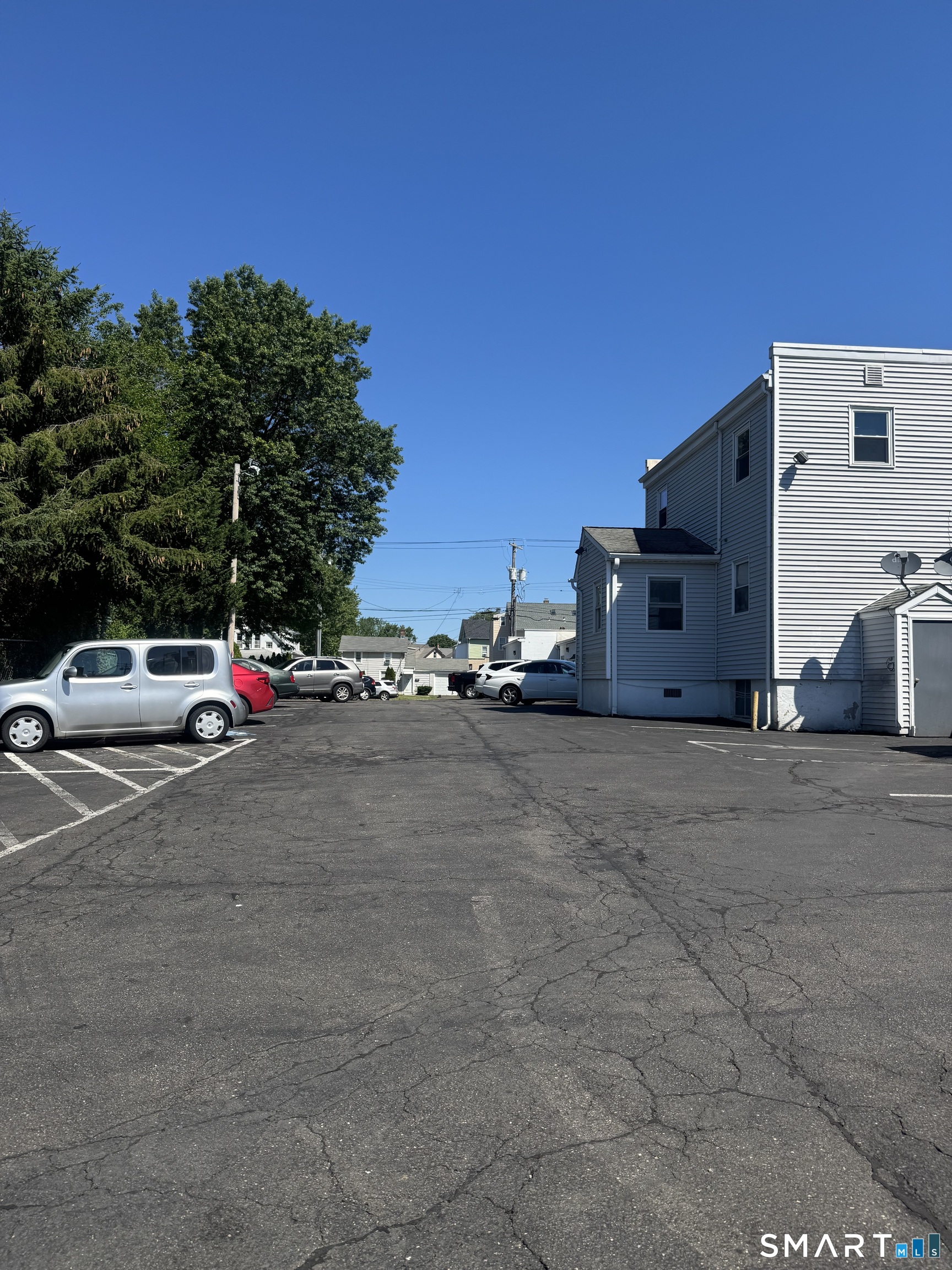 422 Main Street East Haven CT 06512