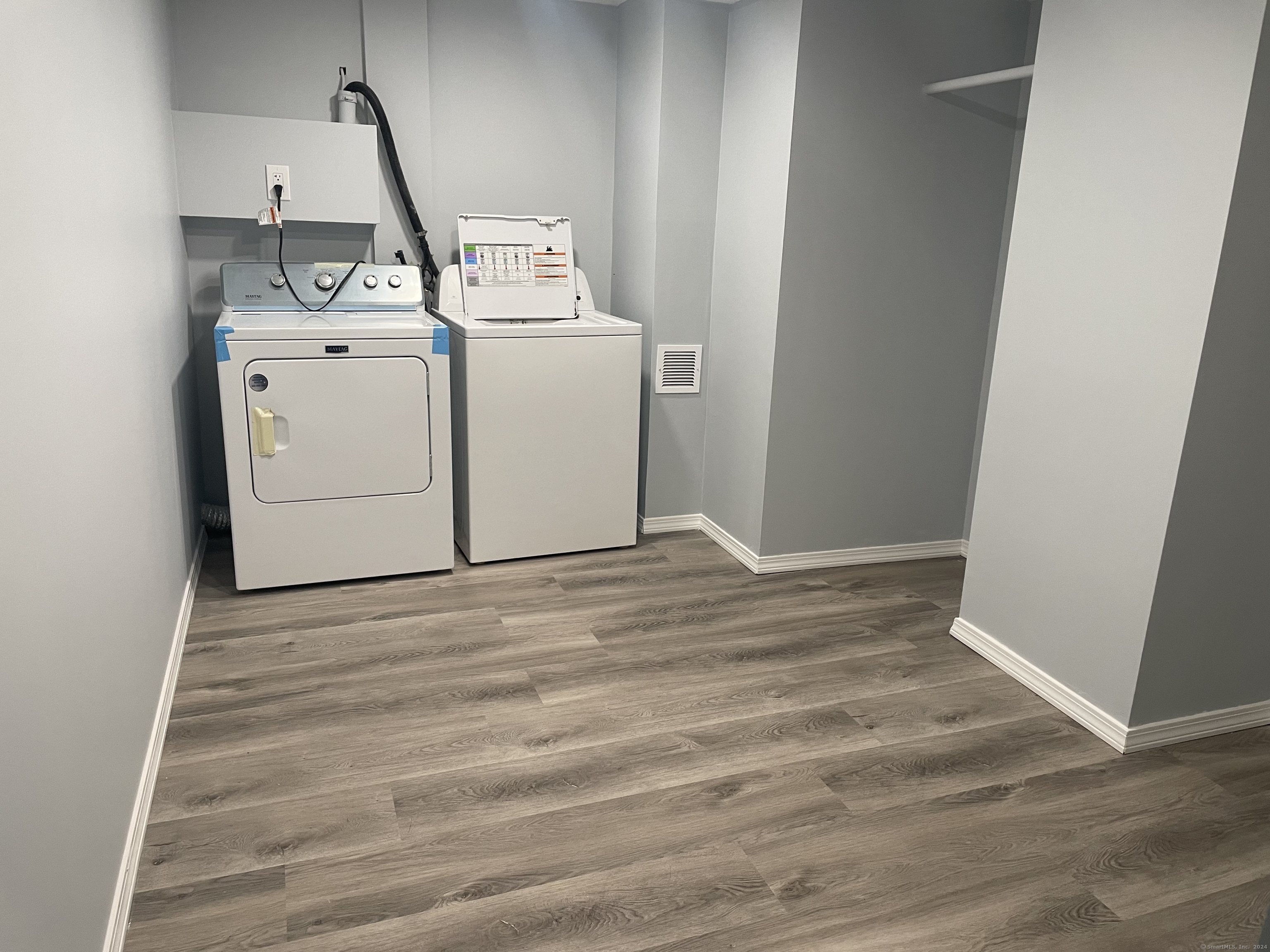 173 Foxbridge Village Branford CT 06405