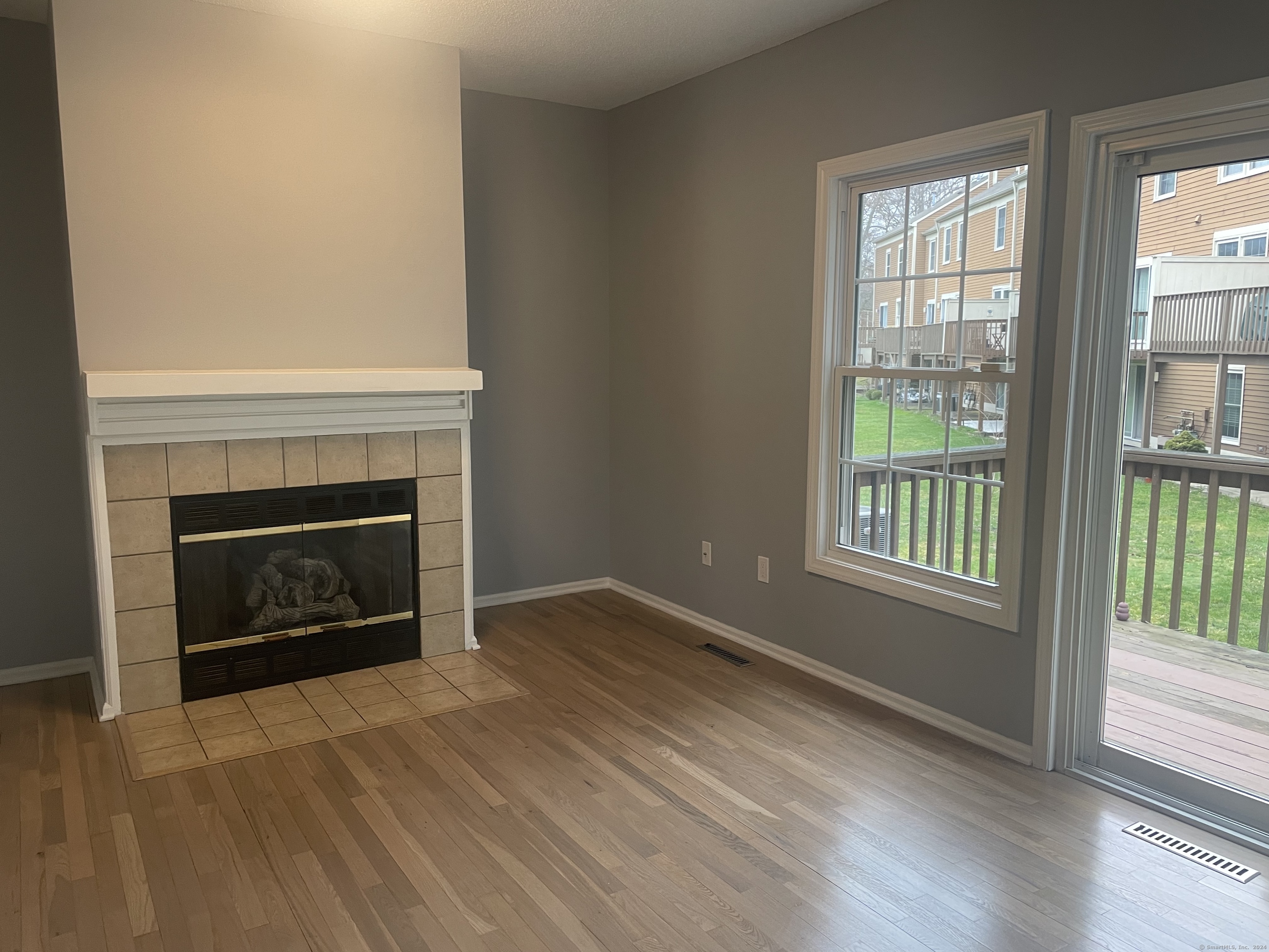 173 Foxbridge Village Branford CT 06405