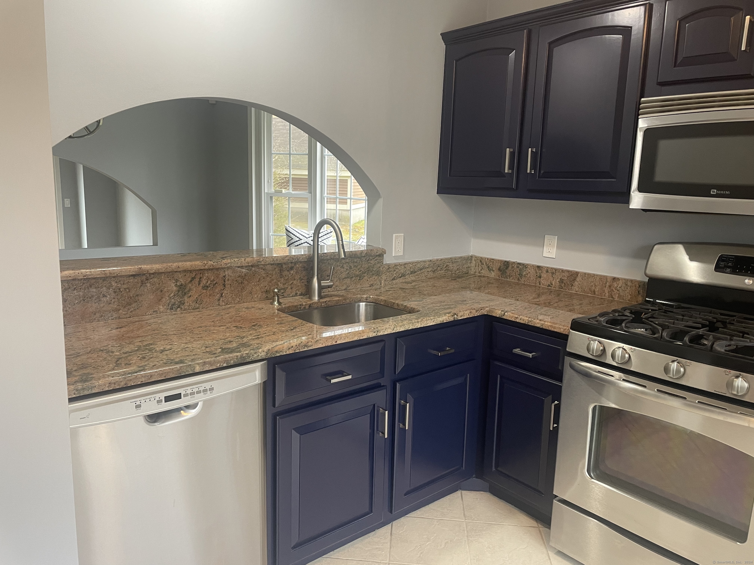 173 Foxbridge Village Branford CT 06405