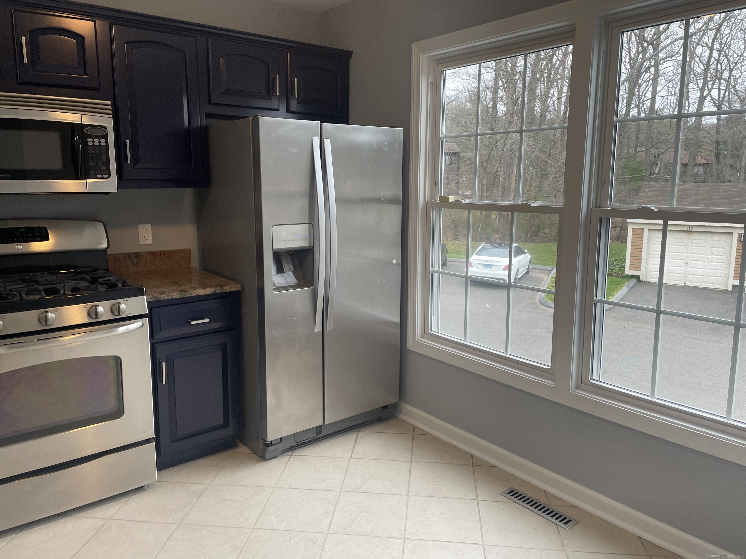 173 Foxbridge Village Branford CT 06405