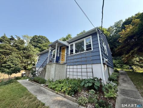 220 Foxon Hill Road New Haven CT 06513