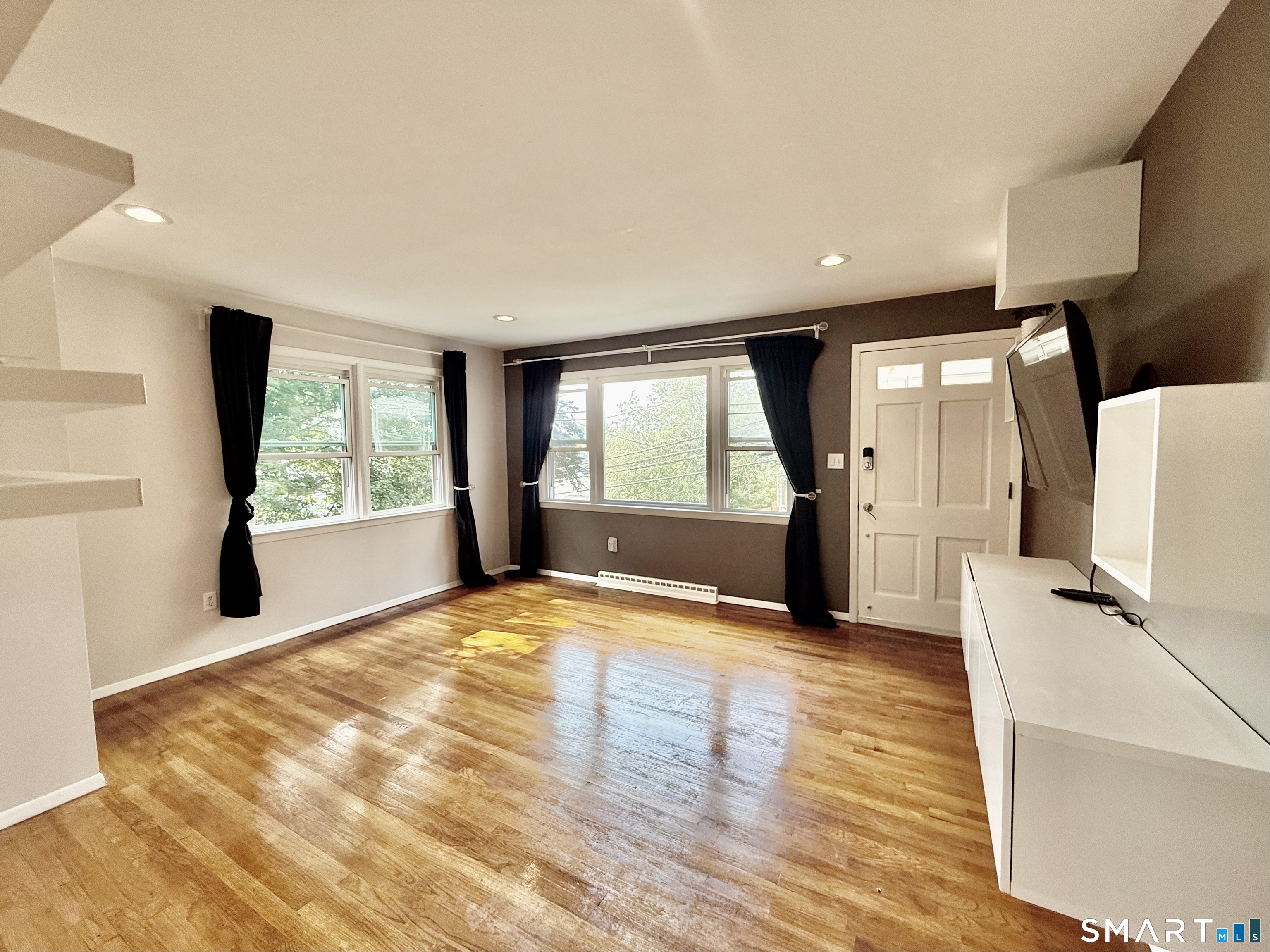 220 Foxon Hill Road New Haven CT 06513