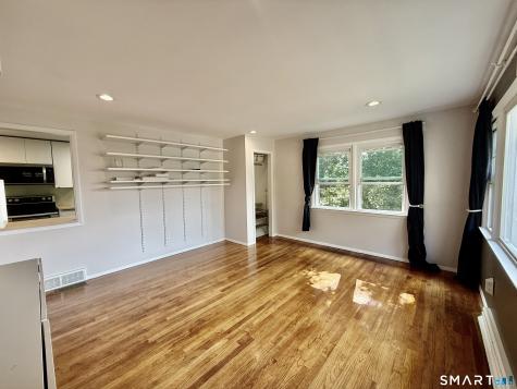 220 Foxon Hill Road New Haven CT 06513
