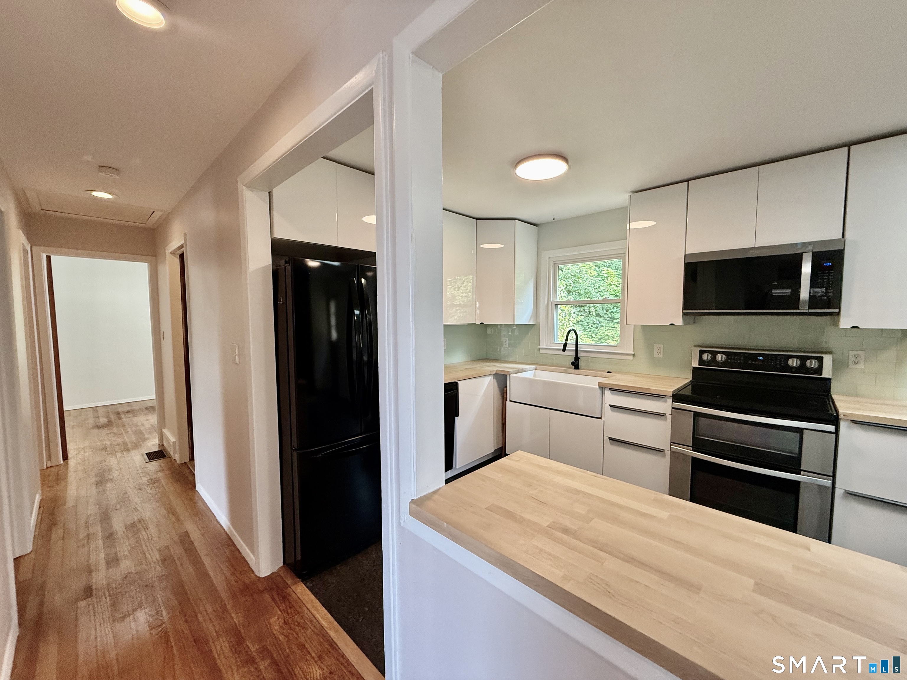 220 Foxon Hill Road New Haven CT 06513