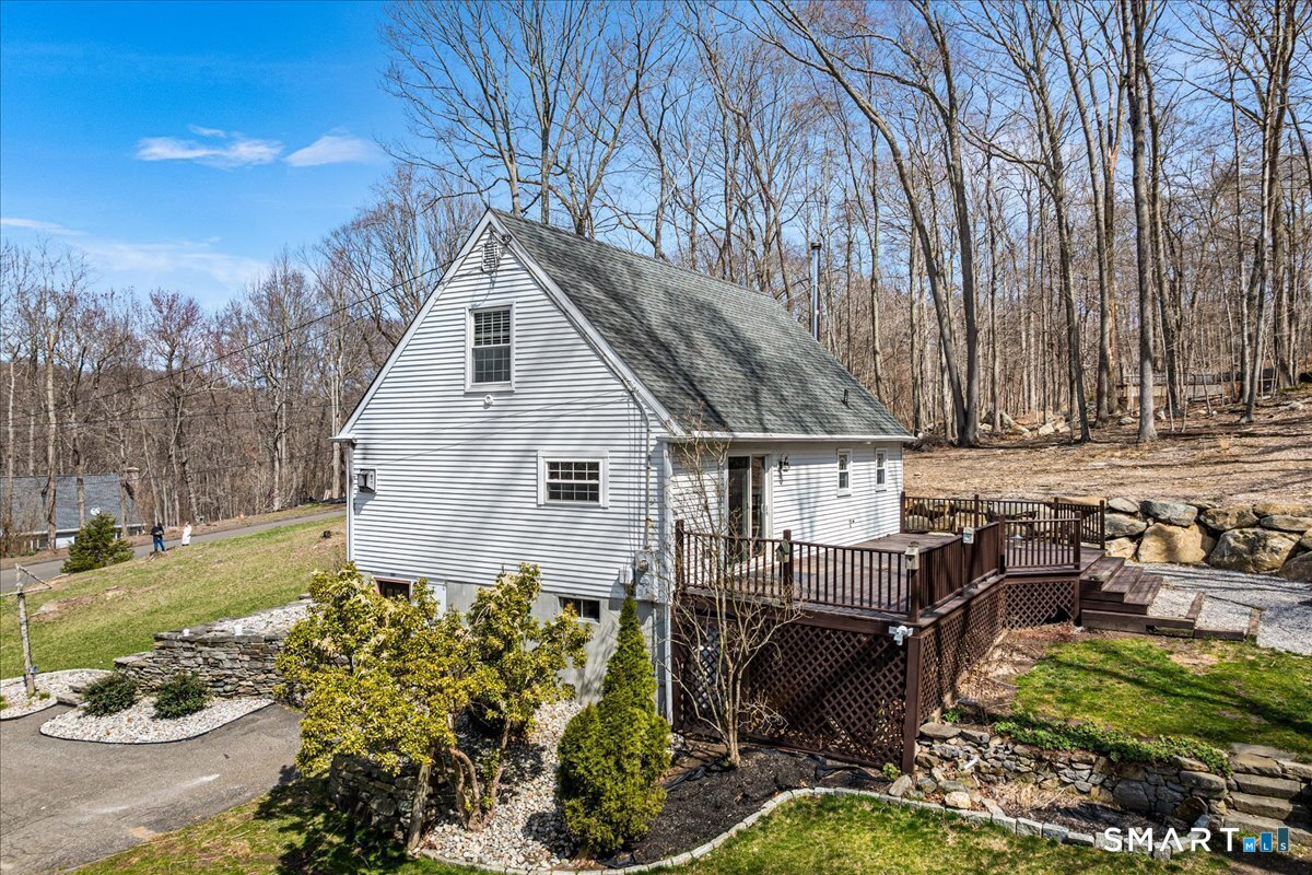 28 Stanwoll Hill Road Deep River CT 06417