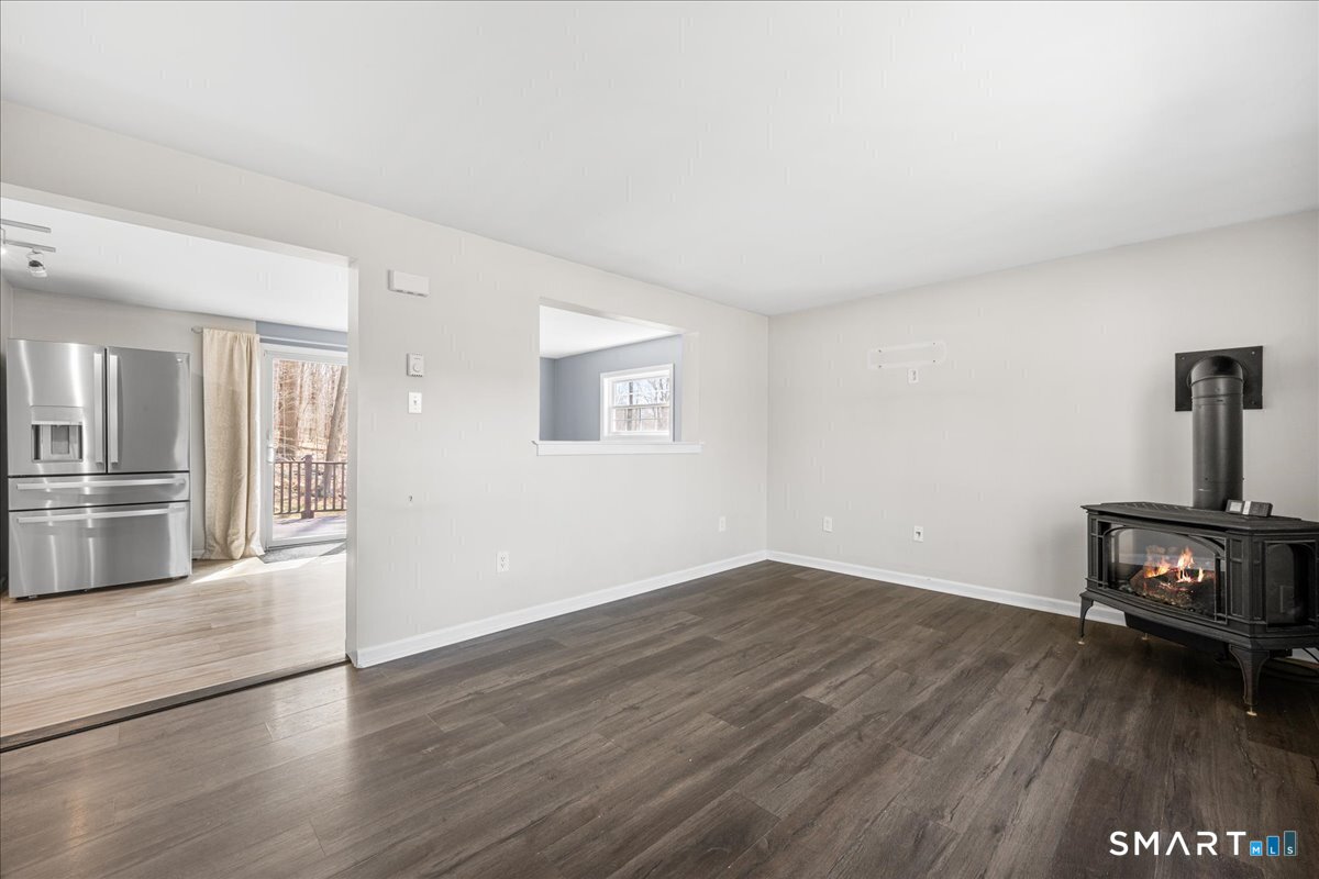 28 Stanwoll Hill Road Deep River CT 06417