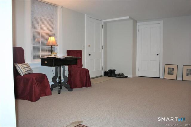 Tolland CT 06084