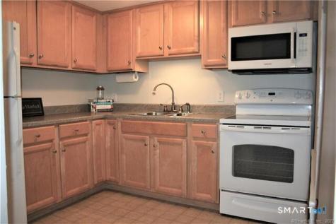 Tolland CT 06084