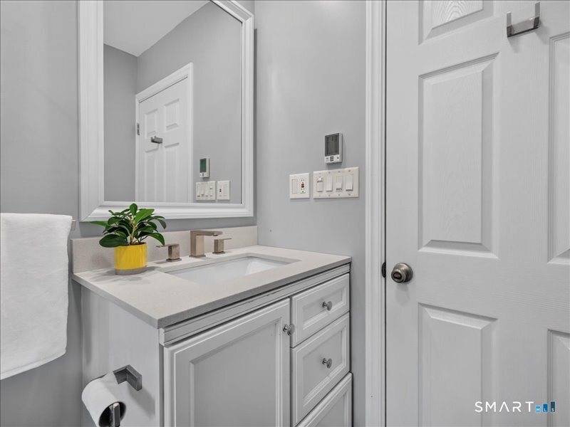 41 Island View Avenue Groton CT 06355