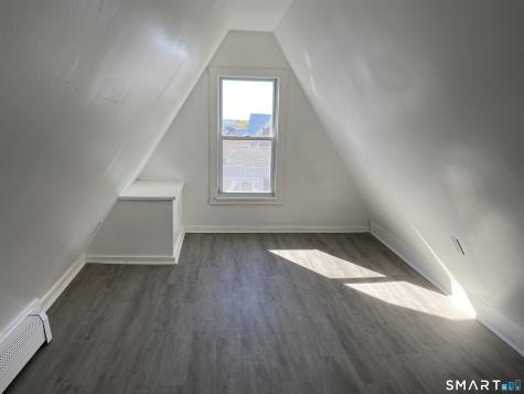 26 Prospect Street New London CT 06320