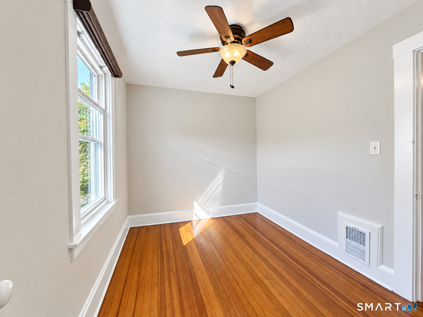 30 Essex Street Manchester CT 06040