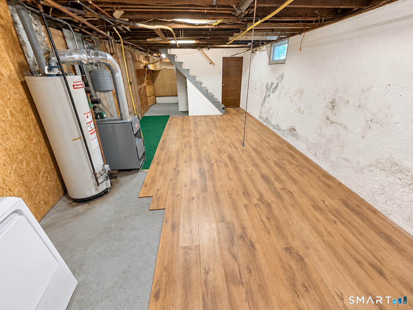 30 Essex Street Manchester CT 06040