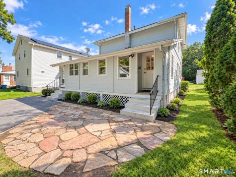 30 Essex Street Manchester CT 06040