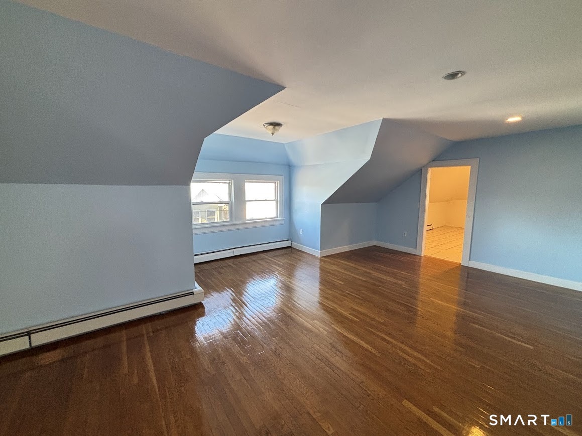 358 Park Avenue Bridgeport CT 06604
