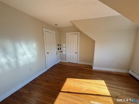358 Park Avenue Bridgeport CT 06604