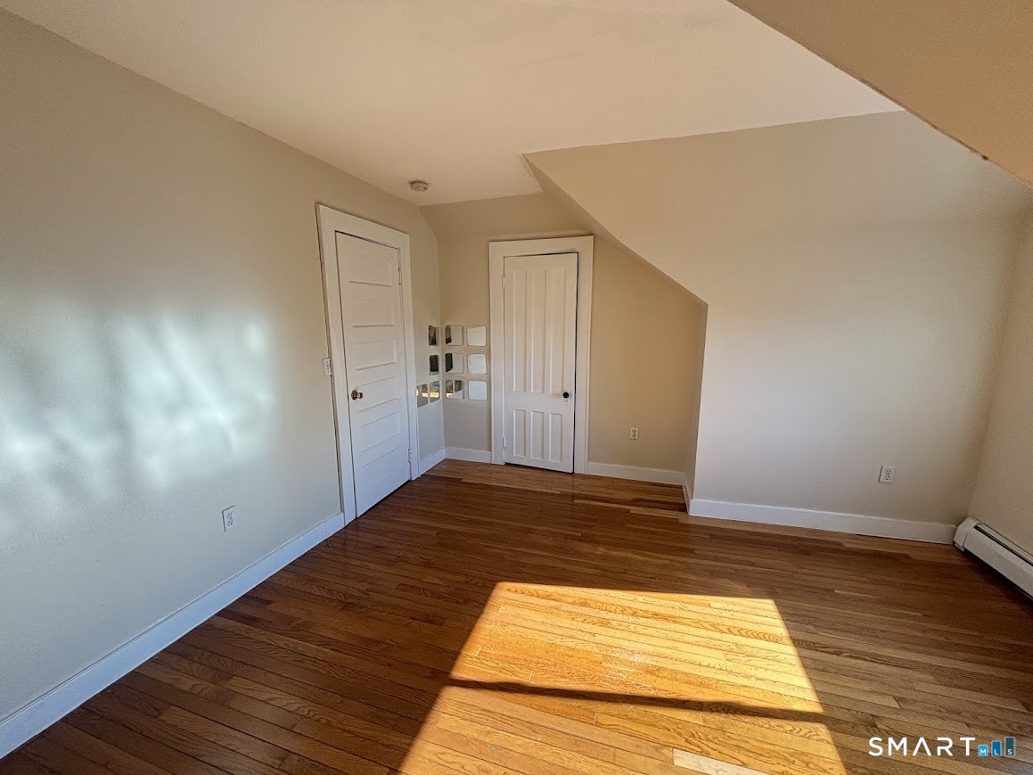358 Park Avenue Bridgeport CT 06604