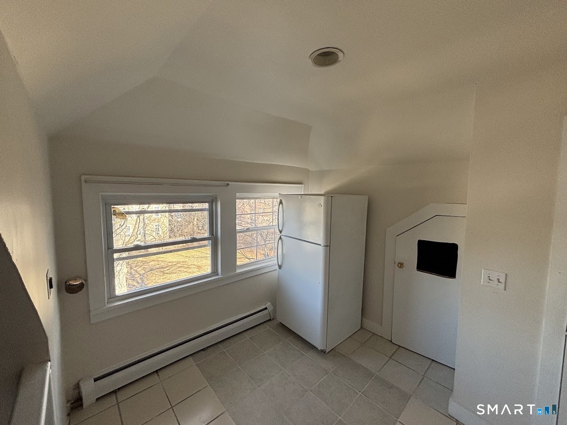 358 Park Avenue Bridgeport CT 06604