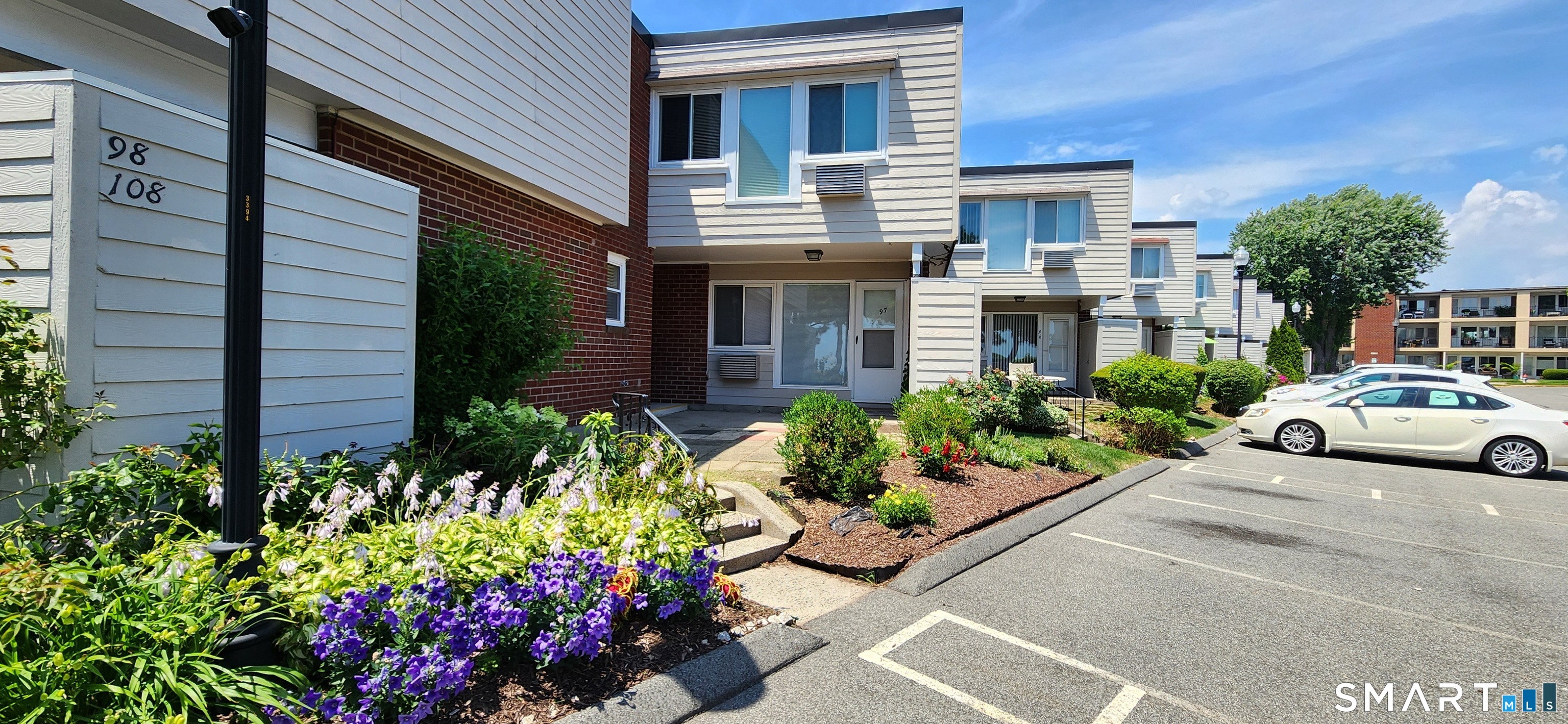 97 West Walk West Haven CT 06516