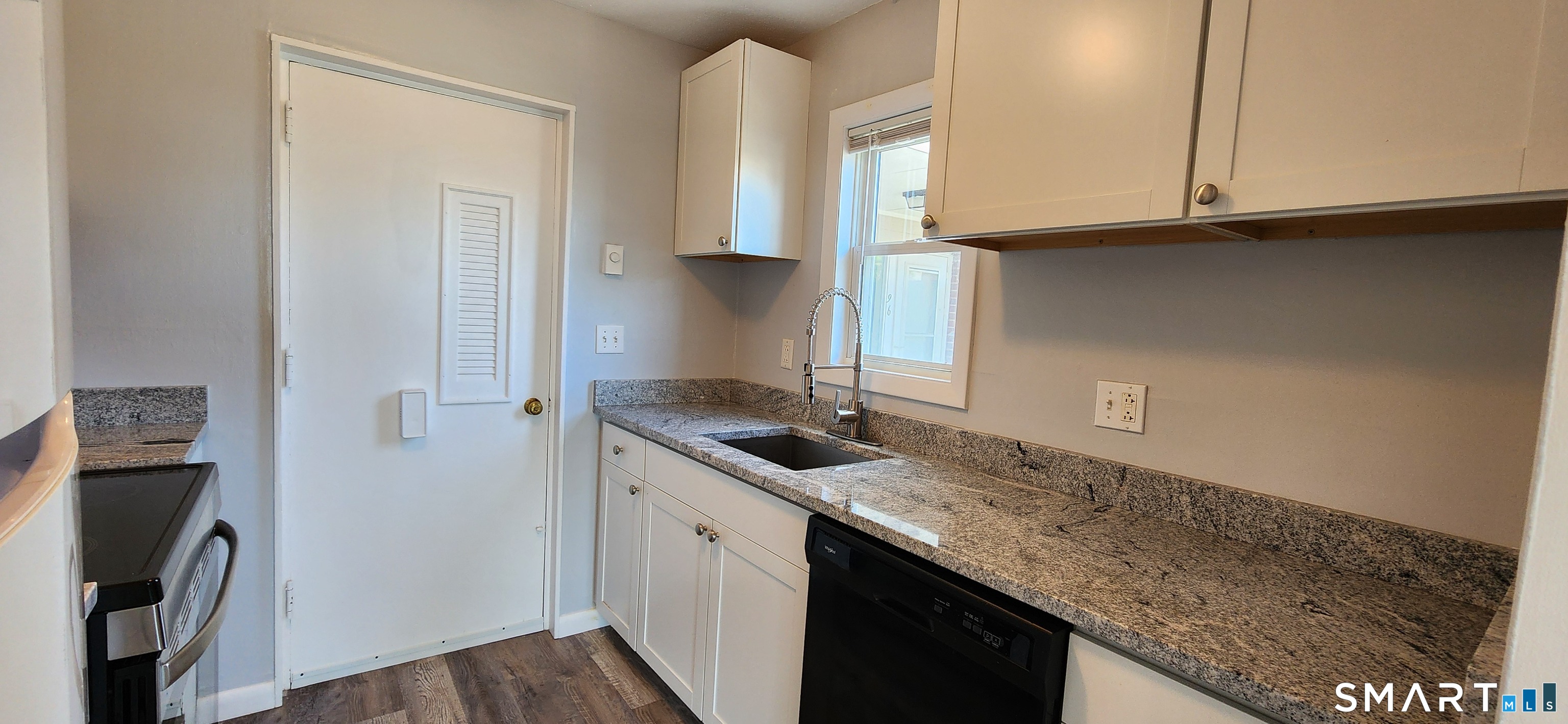 97 West Walk West Haven CT 06516