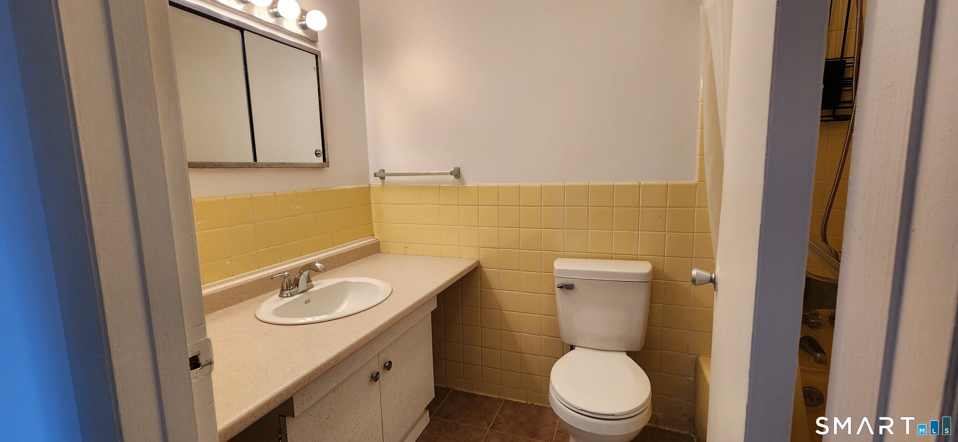 97 West Walk West Haven CT 06516
