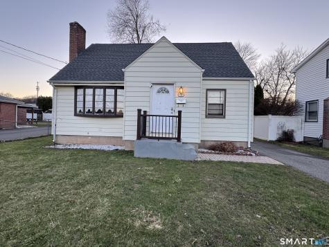 79 Goodwin Avenue Wethersfield CT 06109