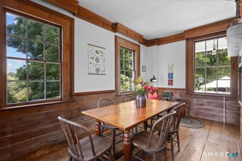 11 John Read Road Redding CT 06896