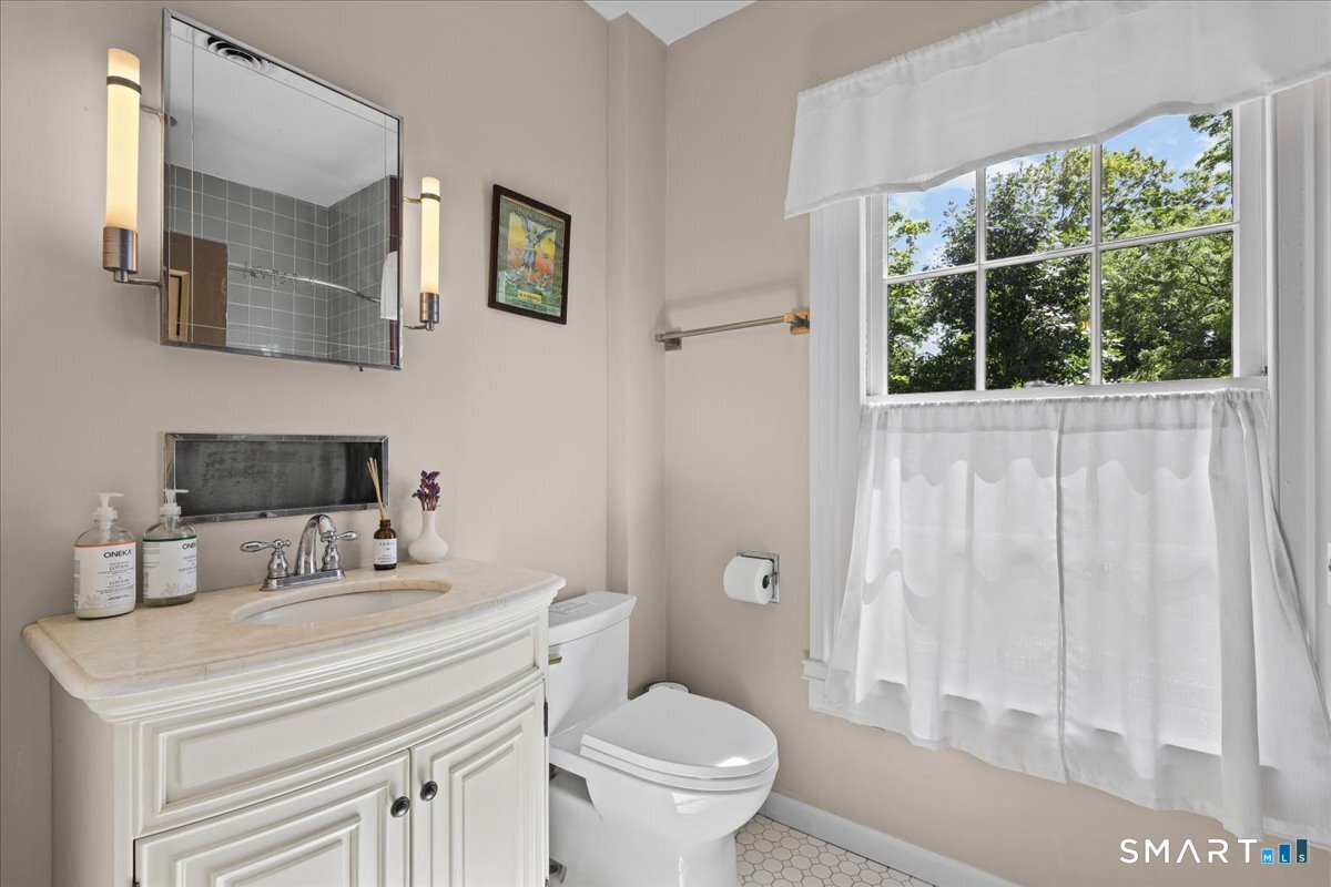 11 John Read Road Redding CT 06896