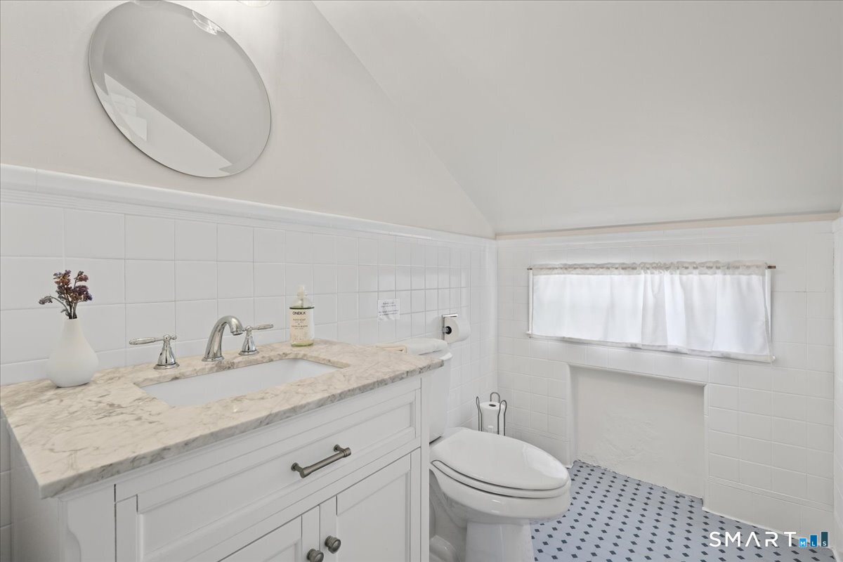 11 John Read Road Redding CT 06896