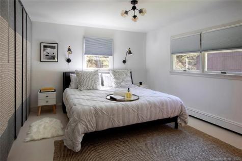 10 Sentry Hill Road Roxbury CT 06783