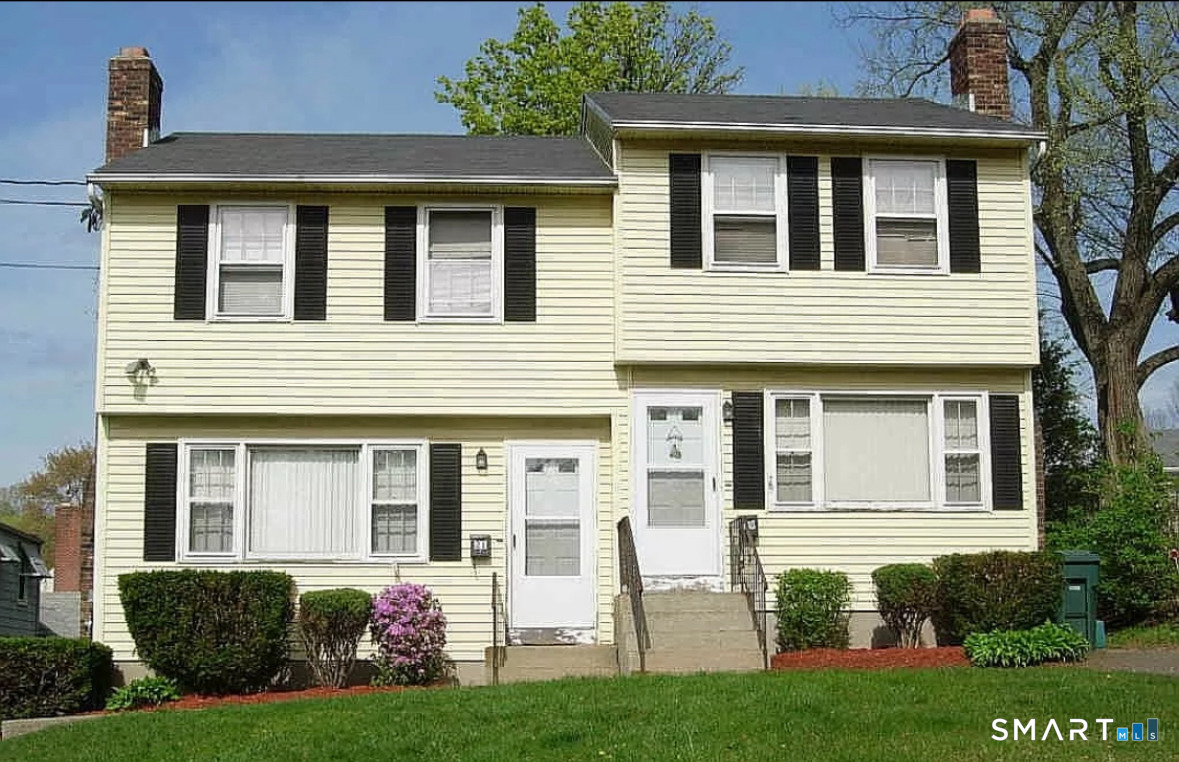 19 Goodwin Street Manchester CT 06040